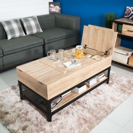 Az asztallapon 4 fehér díszítőfesték-vonal található. A bal és a jobb oldalon is kinyitható asztallapok találhatók. Alul található az a hely, ahová a tárgyakat lehet helyezni.